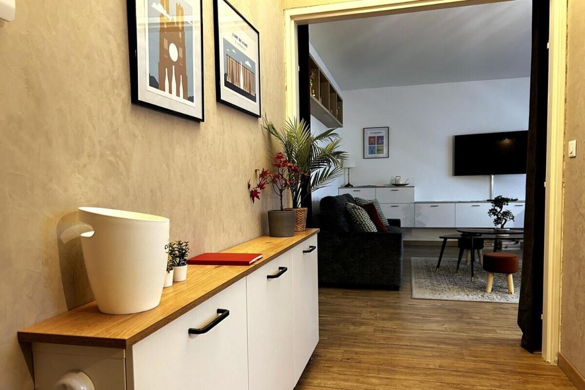 Au Coeur De Reims : A Deux Pas De La Cathedrale Apartment Exterior photo